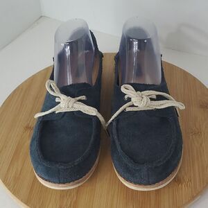 OluKai Moku Dede Leather Loafer Boat Shoe Drop Heel Navy Blue Womens Sz 10